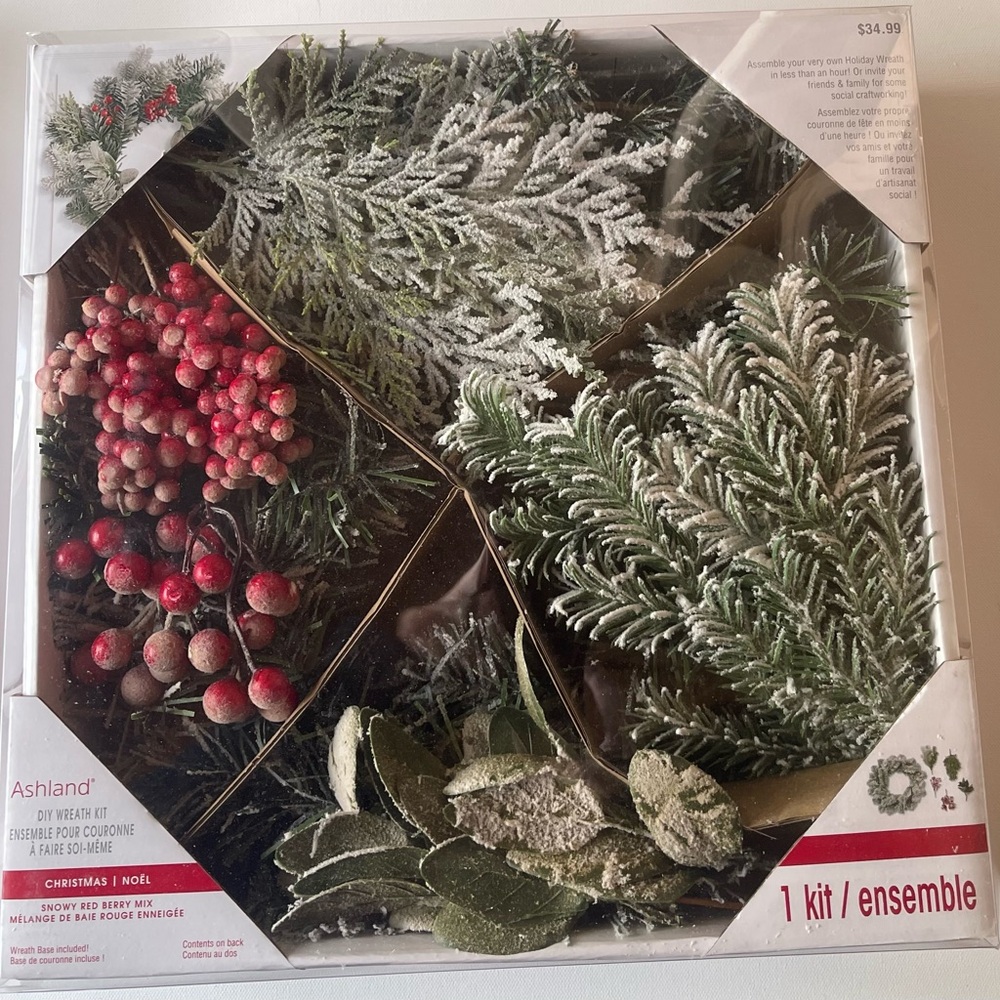 Ashland Festive Wreath Kit with Red and Green Elements